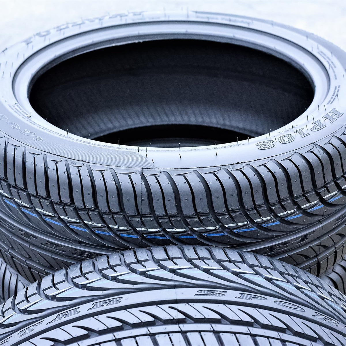 2 x Fullway HP108 235/50ZR18 101W All Season XL 18 inch Tires Z336