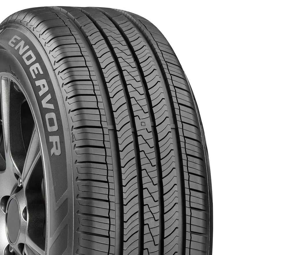 All-Season 215/60R16 95V Tire V7761