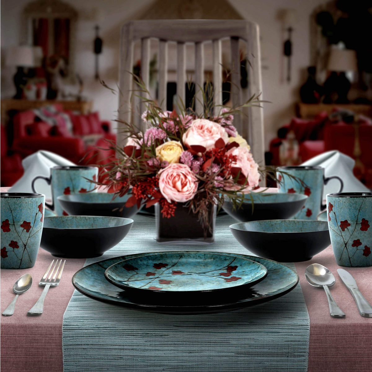16 Piece Dinnerware Set in Blue C3723
